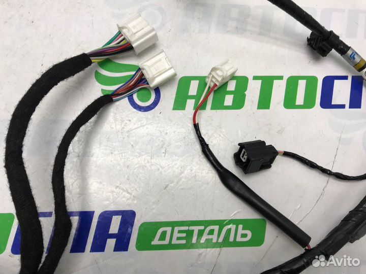 Проводка двери передняя Mazda 3 BP PE / P5 2019