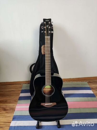 Гитара yamaha fg800 + подставка + чехол