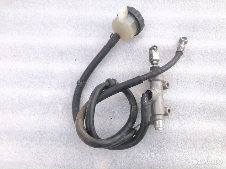 Kawasaki ER6N 2012 задний тормозной цилиндр