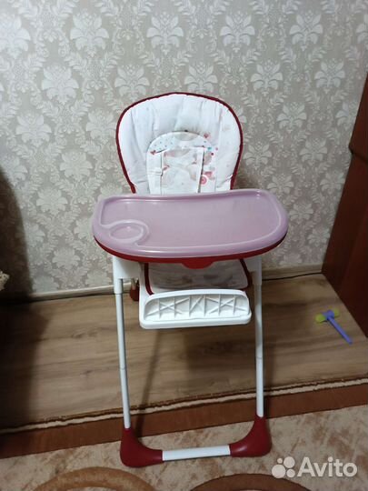 Детский столик для кормления