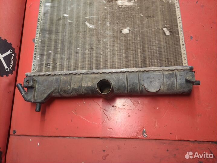 Радиатор основной Opel Frontera A 2.4 л 1992-1998