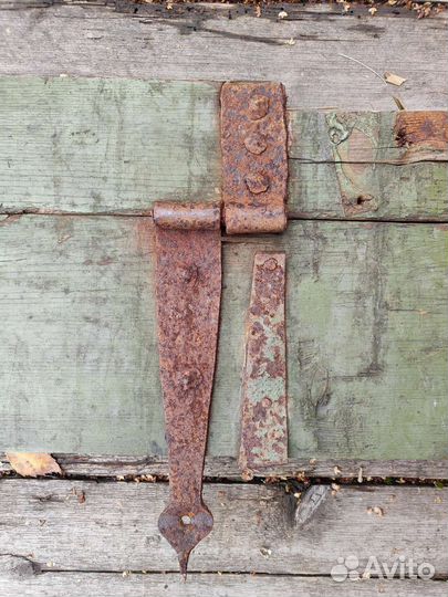 Петли кованые