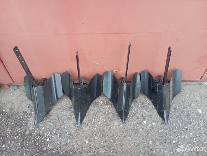 Окучник распашной для мотоблока