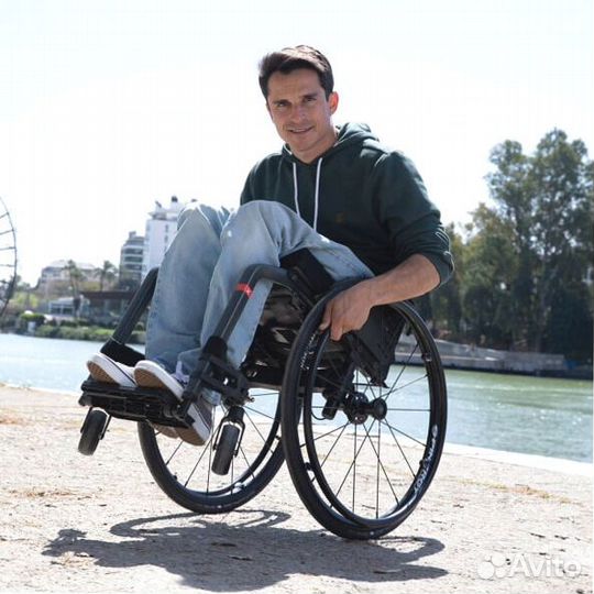 Кресло-коляска активная Champion