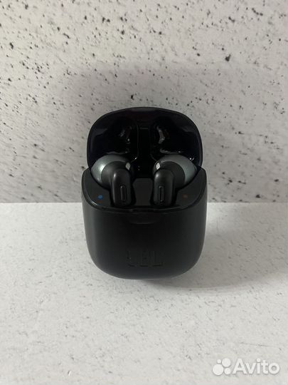 Наушники JBL Tune 220 TWS
