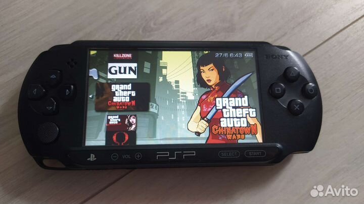 Sony PSP E1008 64gb (85 игр)