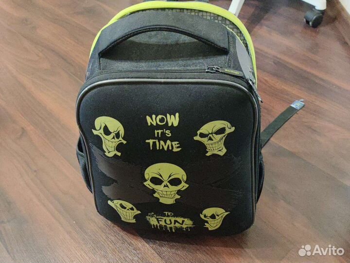 Рюкзак школьный