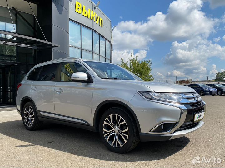 Mitsubishi Outlander 2.0 CVT, 2015, 123 400 км