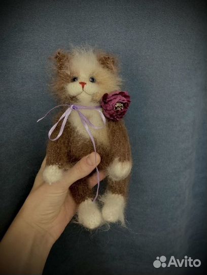 Котик ручной работы