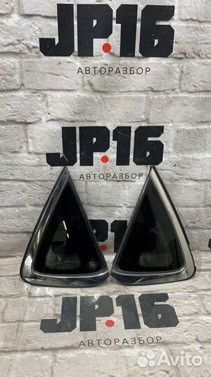 Форточка задняя правая Infiniti Ex37 J50 3.7