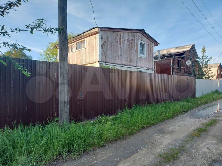 Дом 30 м² на участке 12 сот.