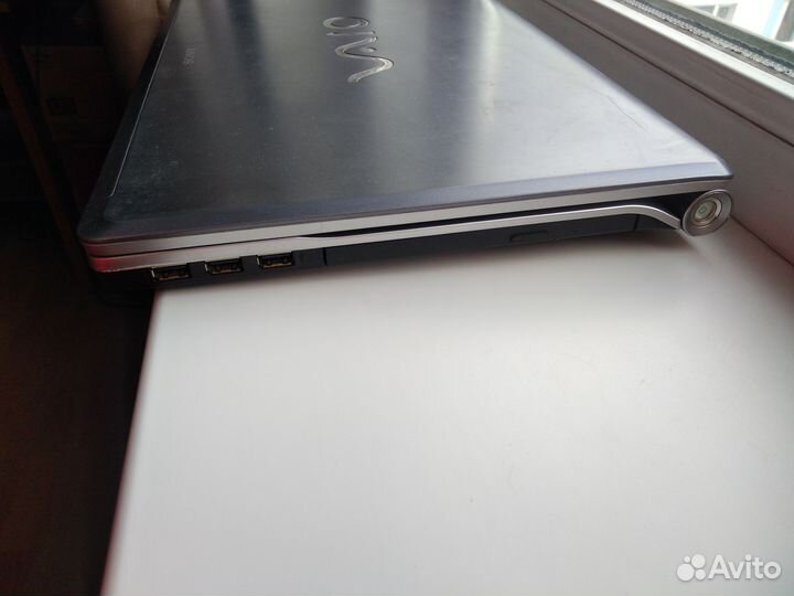 Ноутбук Sony Vaio PCG-3J1V