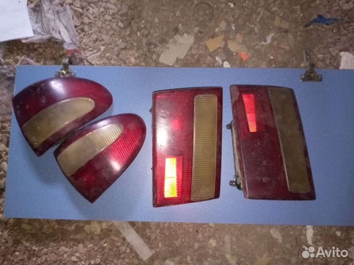 Задние фары Волга 3110