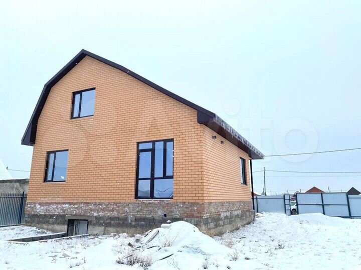 Дом 233 м² на участке 14 сот.