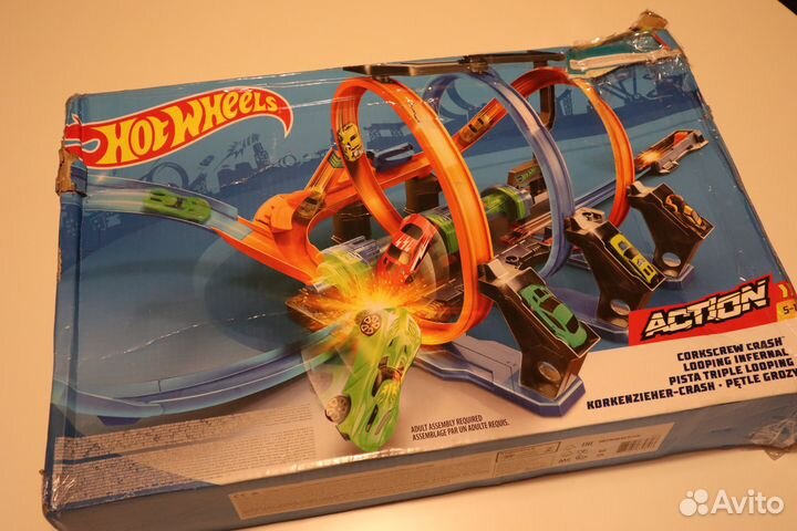 Трек Hot Wheels Экшн Винтовое столкновение FTB65