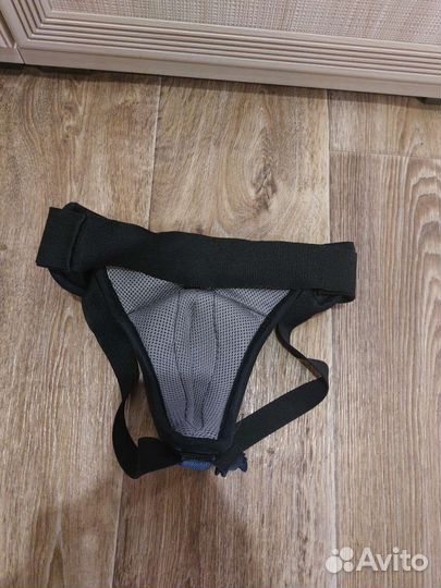 Хоккейная вратарская ракушка