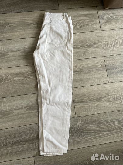 Джинсы белые мом
