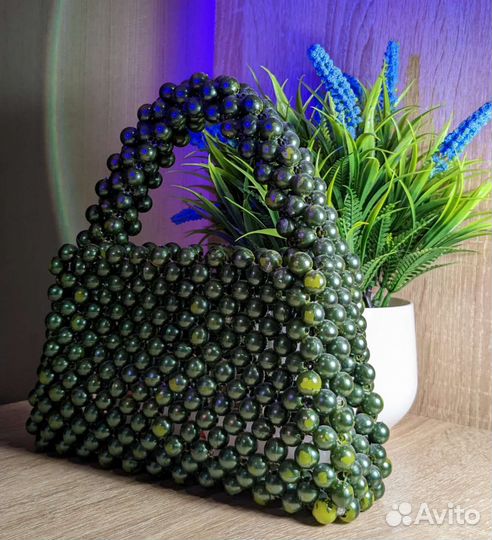 Сумка женская из бусин