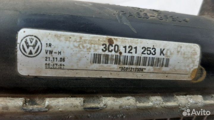 Радиатор двс Volkswagen Passat B6 2.0 дизель