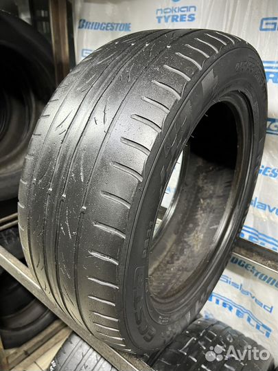 Kumho Ecsta PS31 215/55 R16 97W