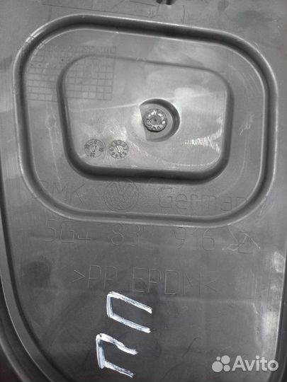 Заглушка двери передняя правая Volkswagen Golf 7