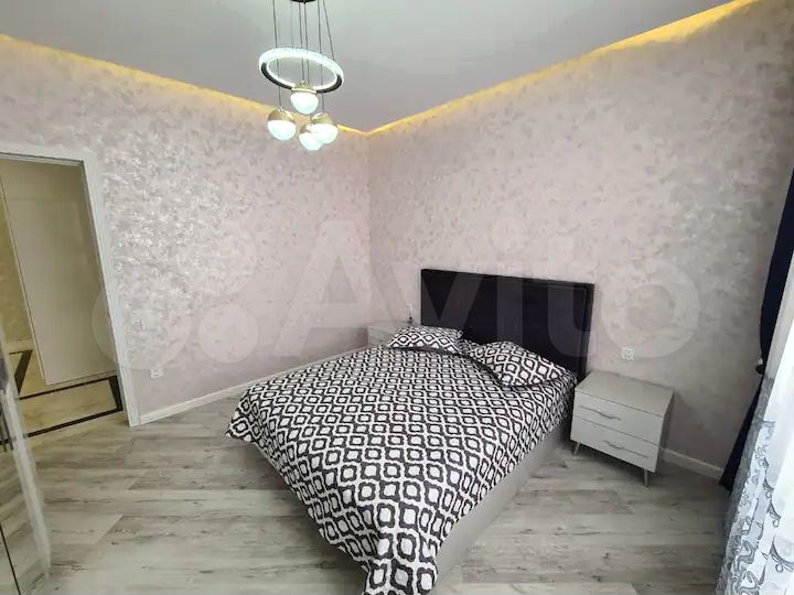Дом 330 м² на участке 7 сот.
