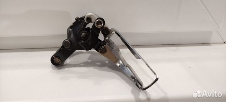 Передний переключатель Shimano Altrus