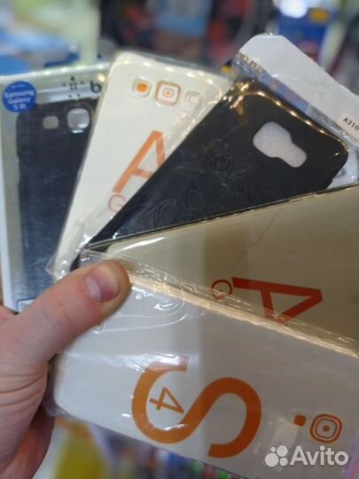 Чехлы для планшетов Samsung новые