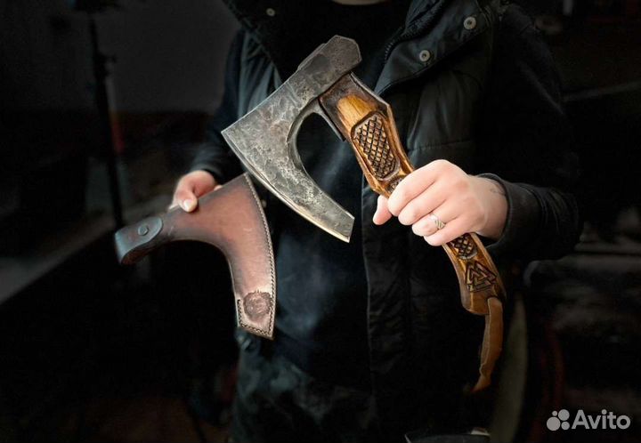 Топор ручной работы кованый
