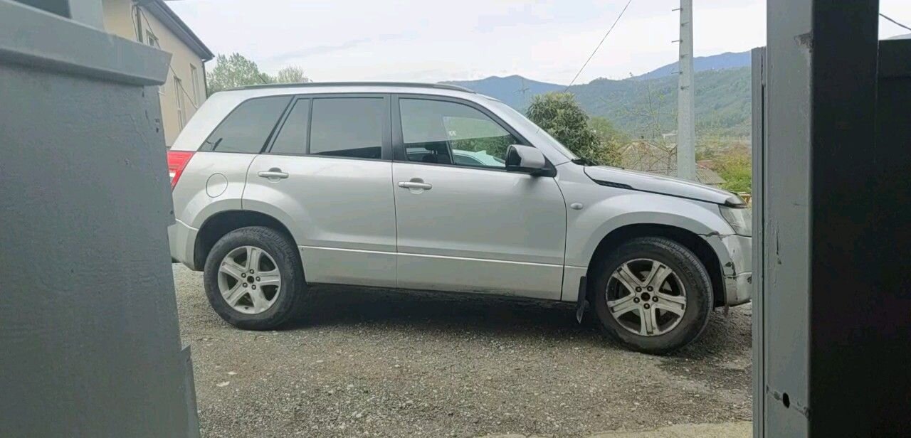 Suzuki Grand Vitara: фото владельца
