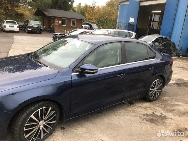 Разбор на запчасти Volkswagen Jetta 6