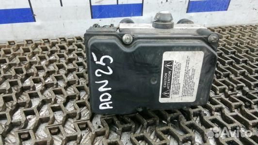 Блок ABS toyota avensis T25 (ADN25KW01)