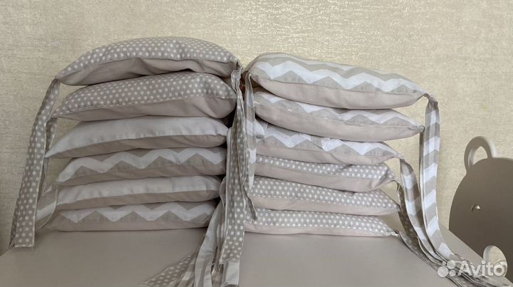 Бортики в кроватку