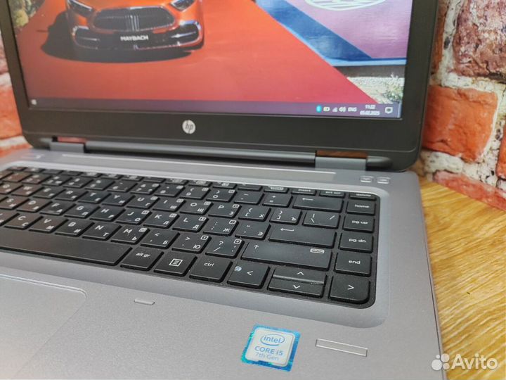 Ноутбук HP с 14