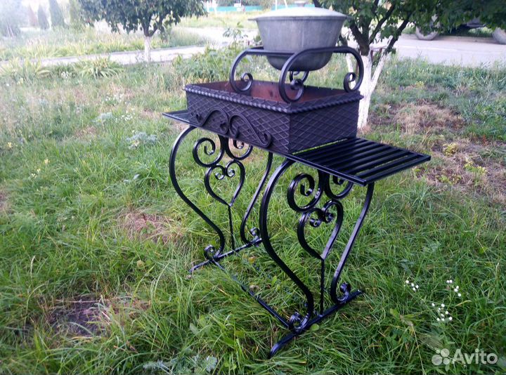 Кованный мангал