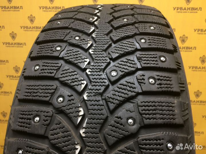 Bridgestone Blizzak Spike-01 215/50 R17 94T