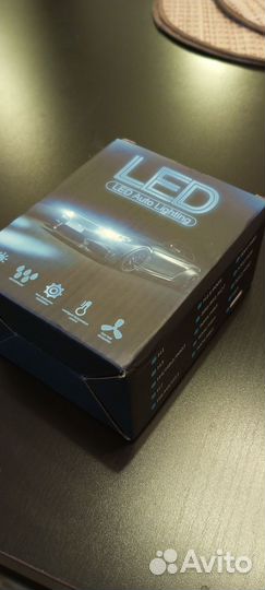Комплект из двух светодиодных LED ламп для фар