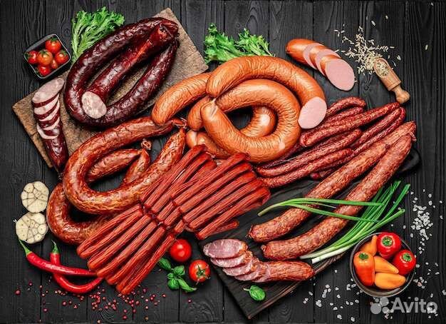 Рабочие на пр-во колбас вахта