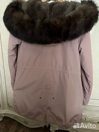 Парка с натуральным мехом