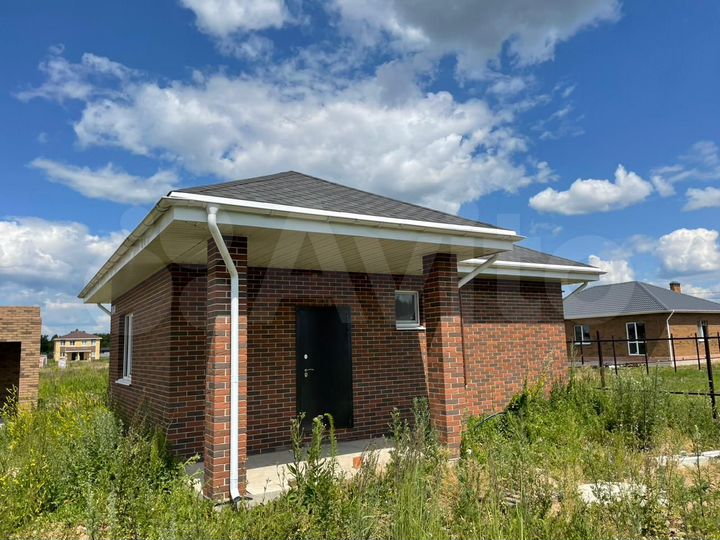 Дом 49,8 м² на участке 8 сот.