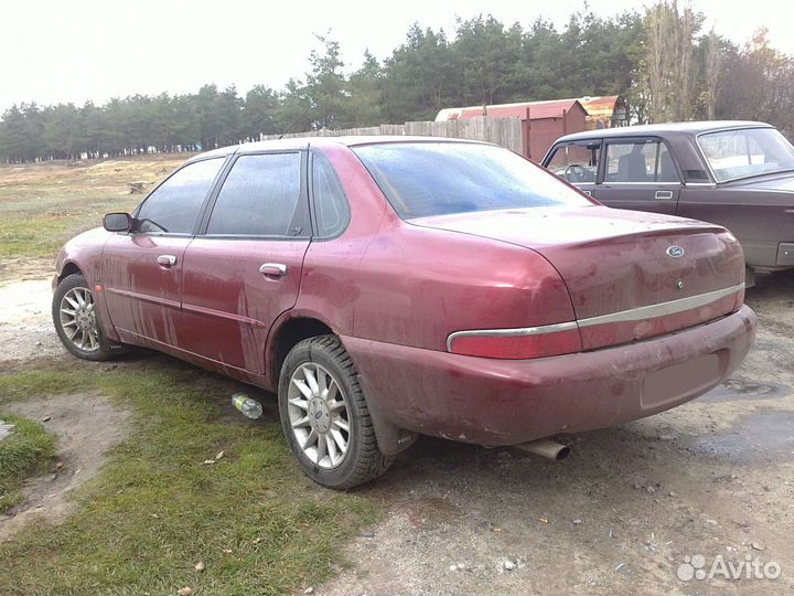 Ford Scorpio 2.3 МТ, 1997, битый, 300 000 км