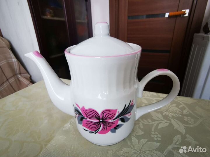 Салатник хрусталь. Сахарница. Чайник Кофейник СССР