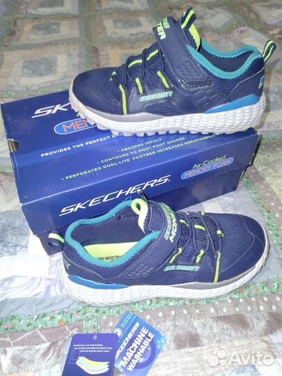 Кроссовки детские