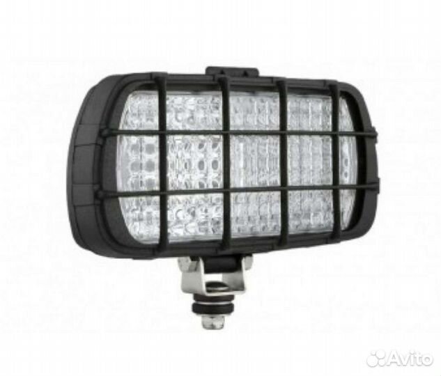 Фара рабочего света прямоуг. с решеткой