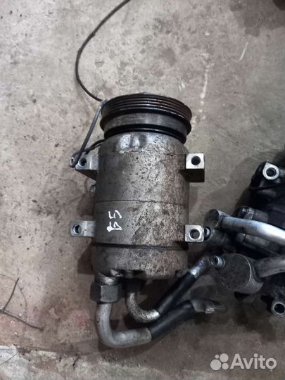 Компрессор кондиционера Пассат Б5 Б5+ 1.6-1.8