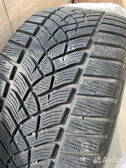 Goodyear UltraGrip Performance Gen-1 235/45 R18 98V