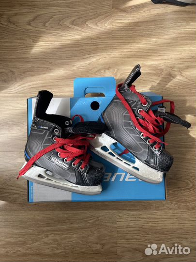 Хоккейные коньки bauer детские