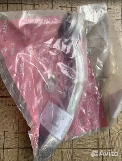 Рычаг передней подвески нижний задний L audi A4 VW