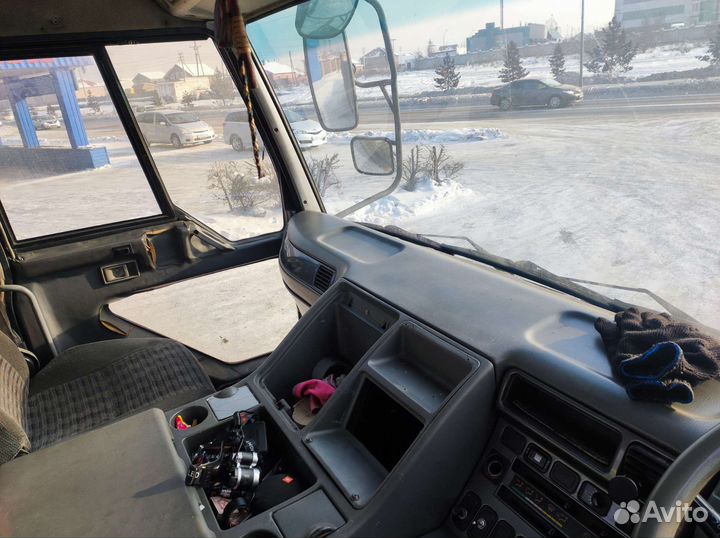 Mitsubishi Fuso Super Great FU с КМУ, 1993