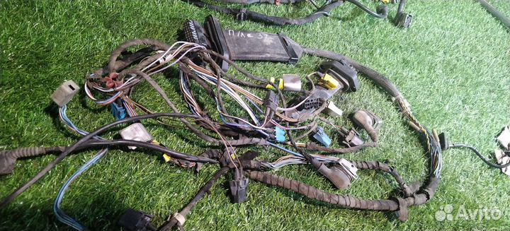 Жгут, коса проводка передней левой двери bmw е32